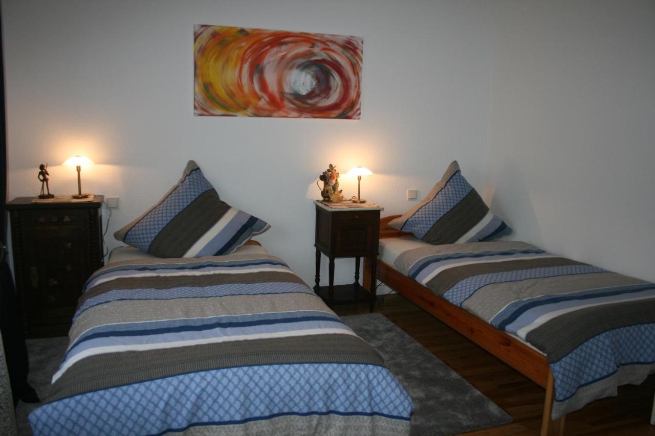 Moderne Ferienwohnung Mit Balkon Im Schoenen Saarland Dillingen an der Saar Eksteriør bilde
